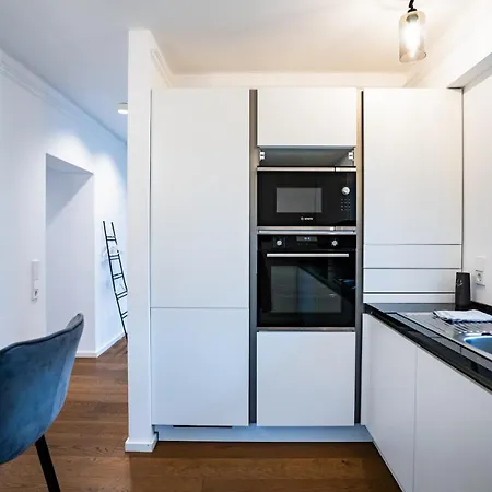 2 Br Loft - Whirlpool - Terrasse - Zentral - Wifi - Business - Kaffee - Netflix Apartment Wiesbaden